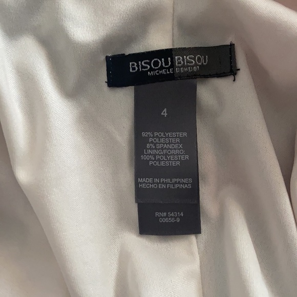 Dress - Picture 3 of 3